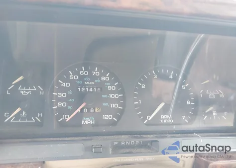 1992 Chrysler Lebaron A-Body z USA, uszkodzony, nr VIN 3C3XA46K1NT319076